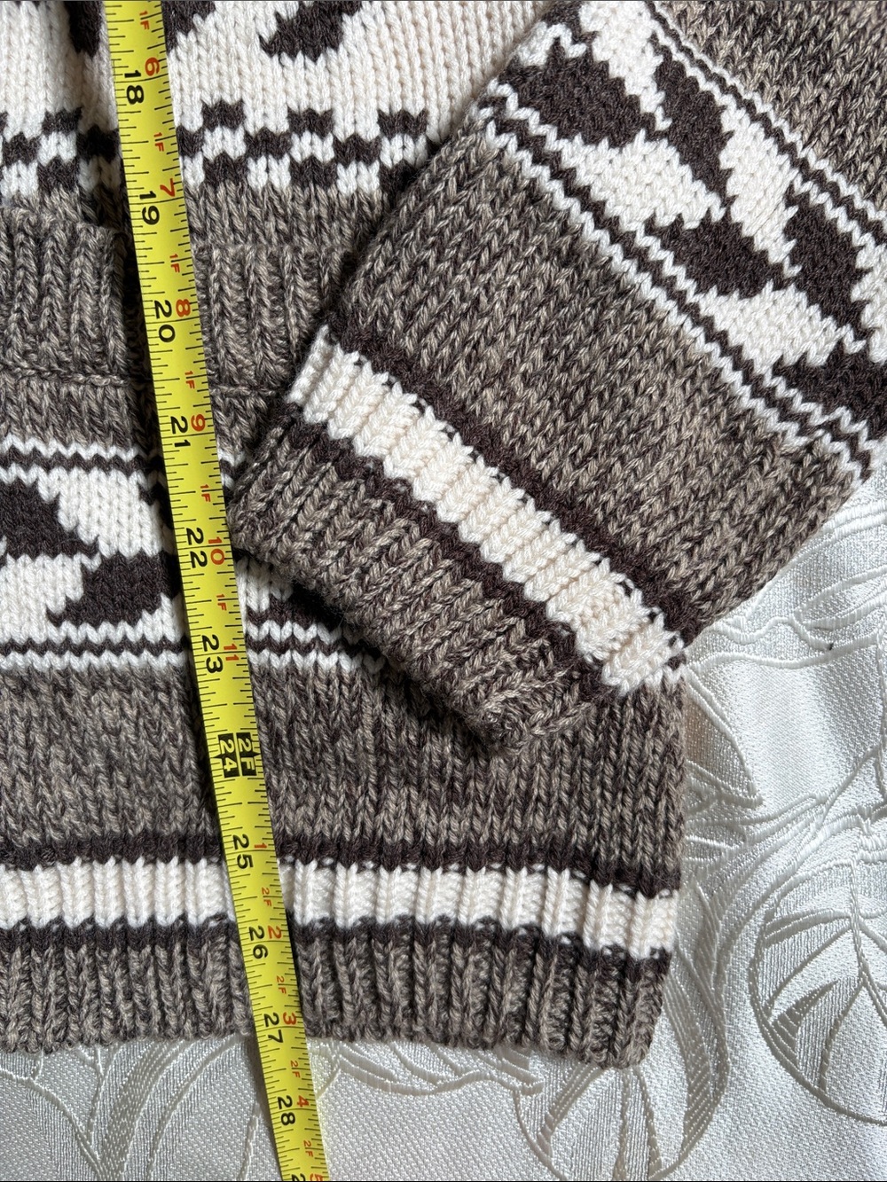 Bluenotes Brown and White Shawl Collar Reindeer Knit Cardigan - Women's Large - Picture 8 of 12